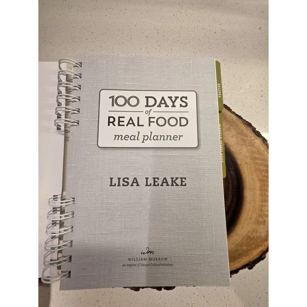Lisa Leake 100 Days of Real Food Meal Planner Weekly Planner
